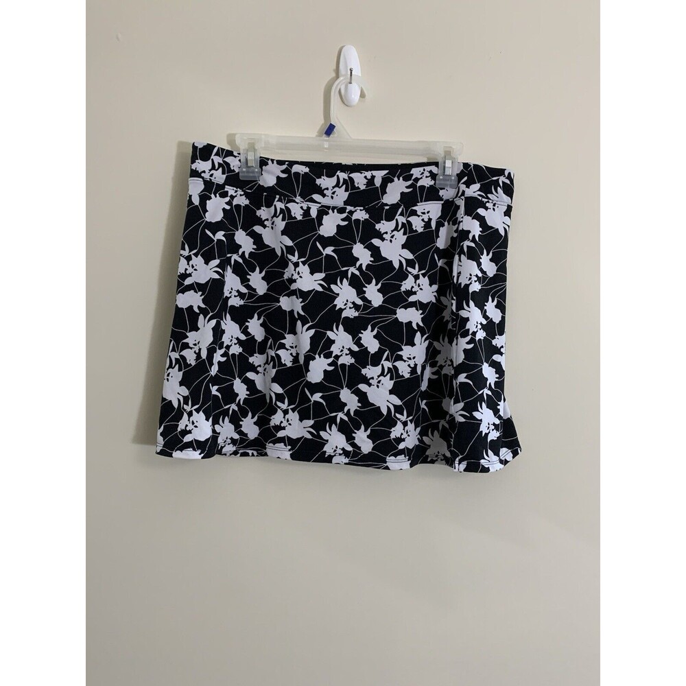 Tranquility by Colorado Clothing Ladies' Skort Black And White Floral Size Large